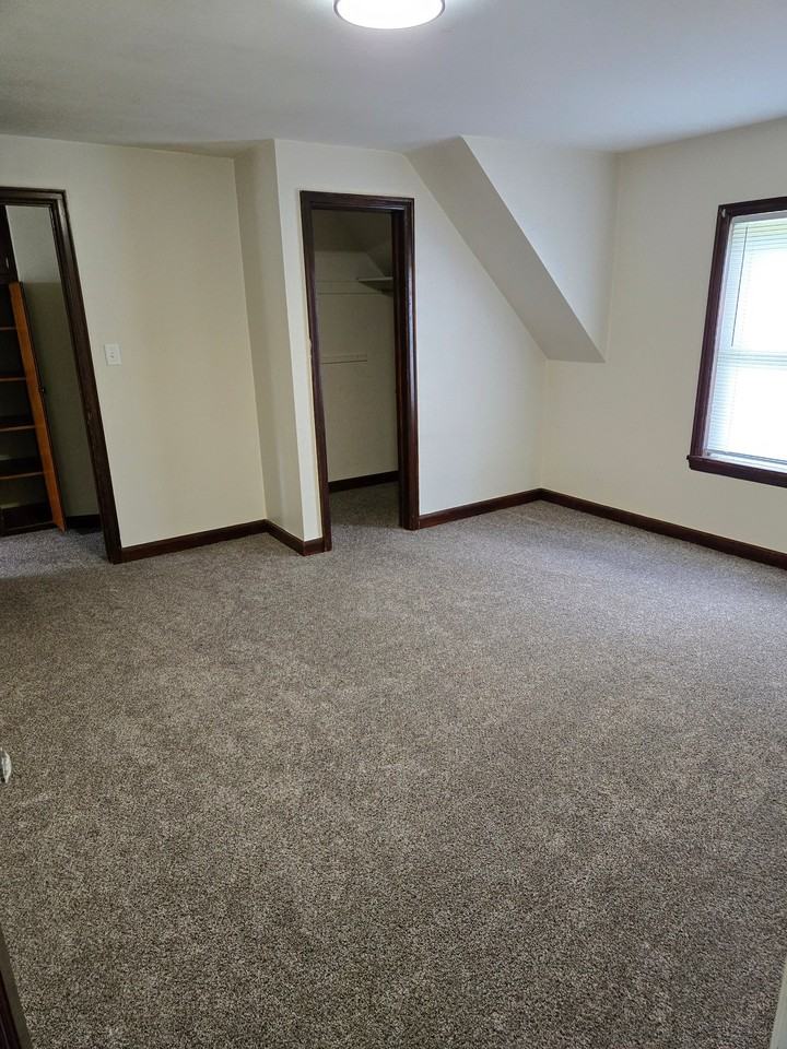 118 Butler Ave #1 - Photo 2 of 5