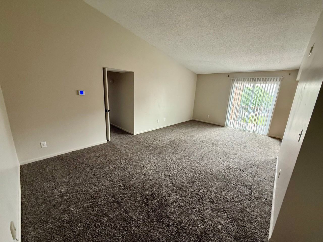 42 Providence Dr - Photo 2 of 16