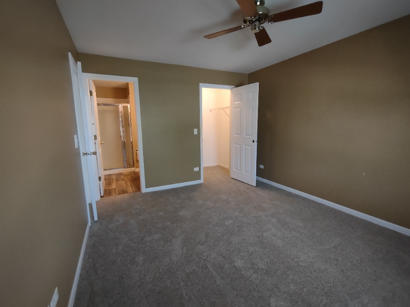 280 Crestview Dr #C - Photo 3 of 13