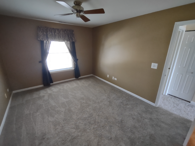 280 Crestview Dr #C - Photo 4 of 13