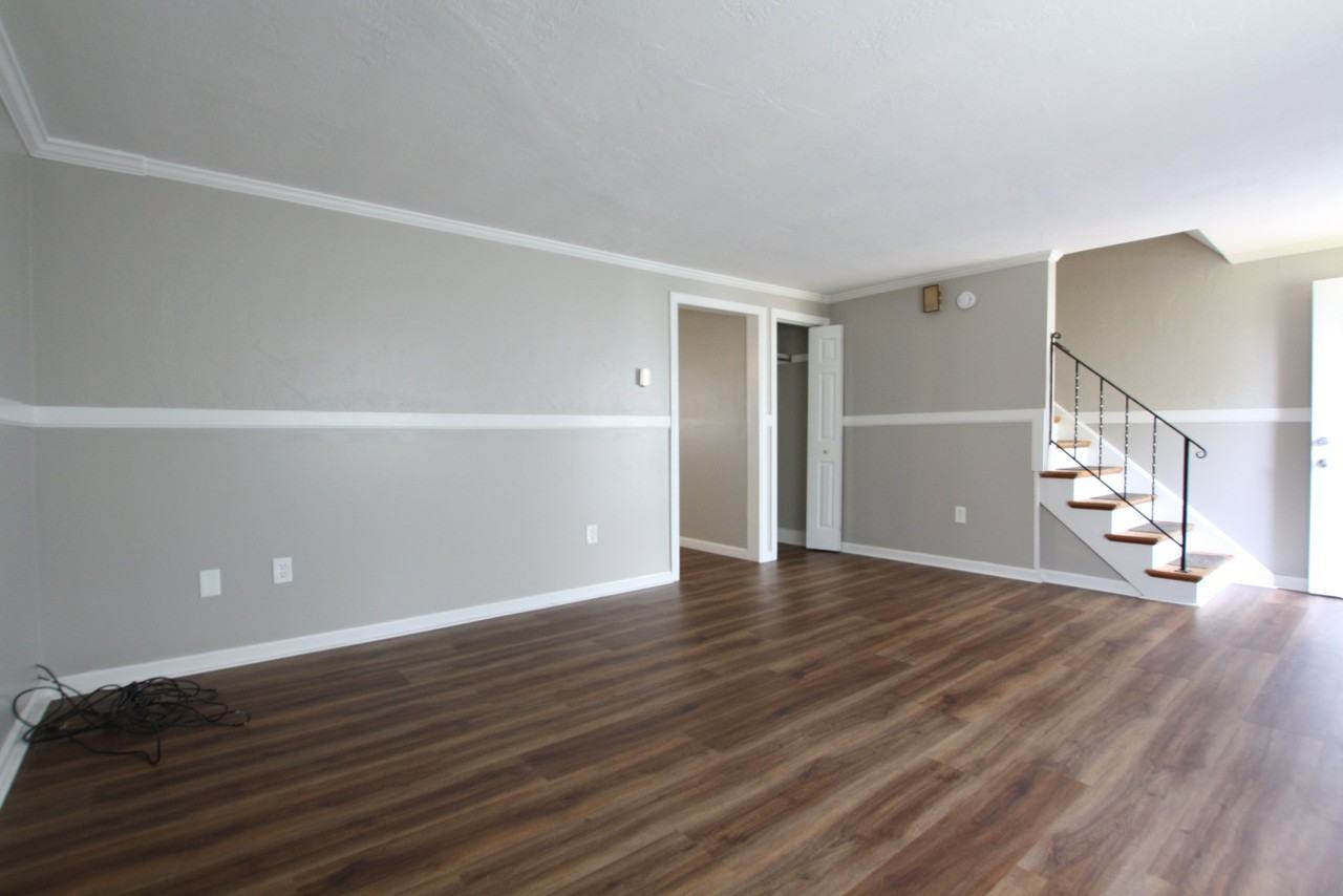 709 Coulter St #A - Photo 3 of 10