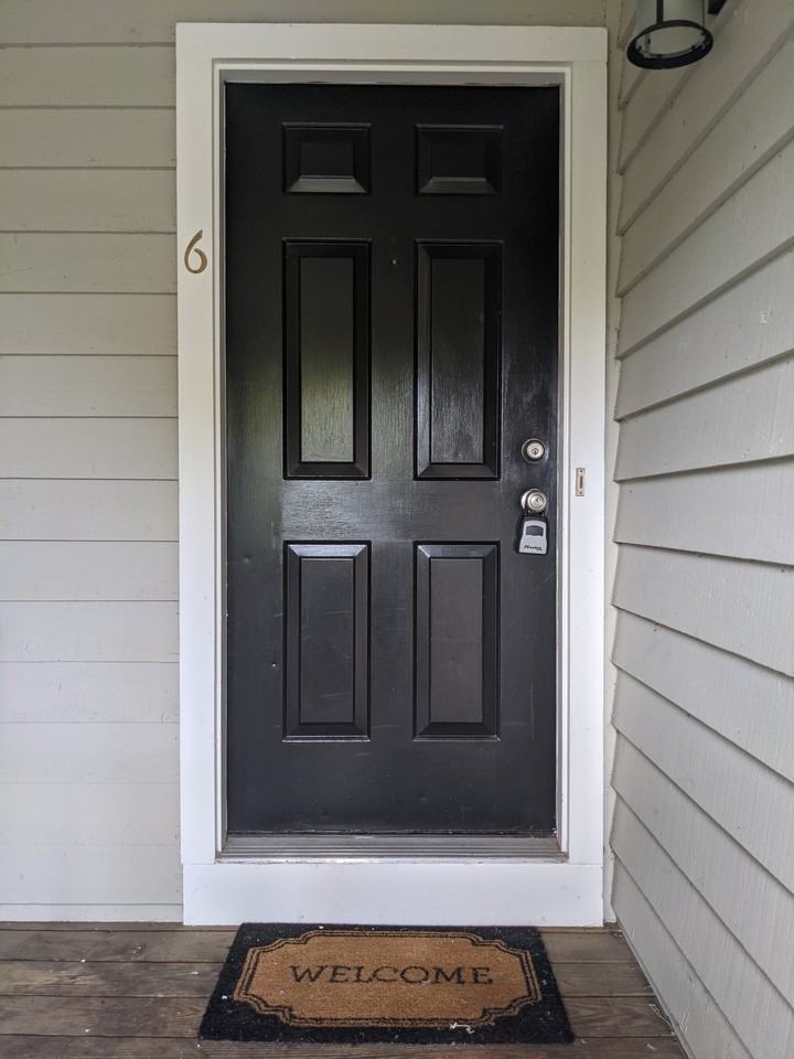 3204 Selwyn Farms Ln #6 - Photo 2 of 18