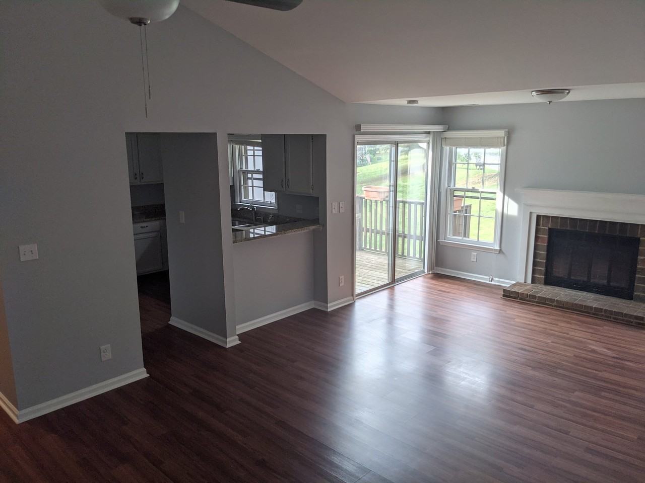 3204 Selwyn Farms Ln #6 - Photo 3 of 18