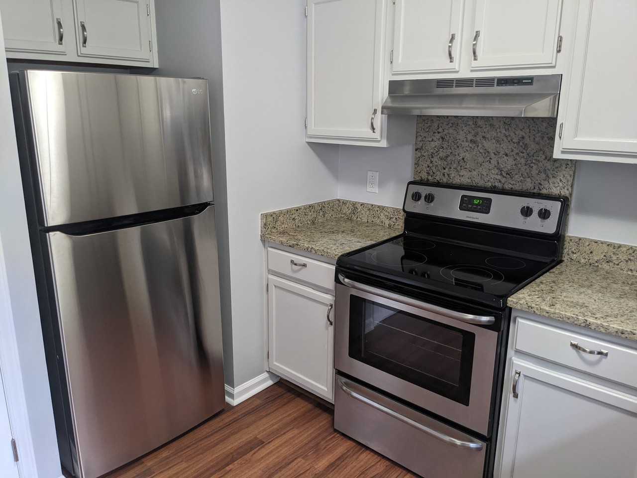 3204 Selwyn Farms Ln #6 - Photo 7 of 18