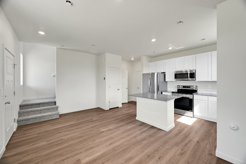 507 Condor Way - Photo 6 of 25