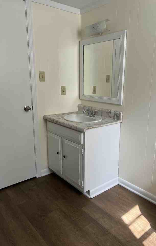 216 Wedgewood St #4 - Photo 5 of 11