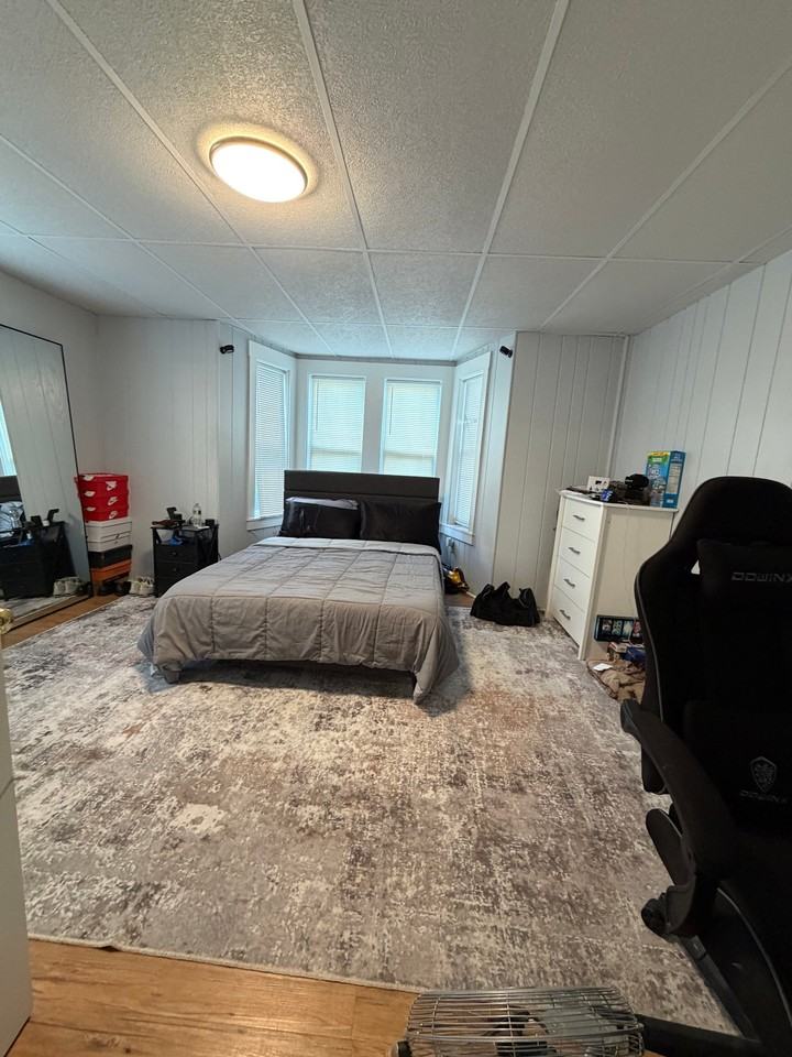 19 Glenwood St #1 - Photo 6 of 11