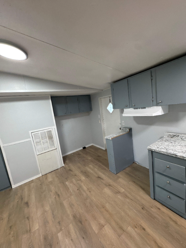 306 Rockhouse Rd E #4 - Photo 5 of 12