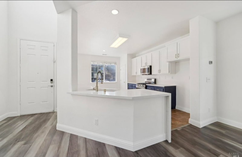 1888 Leaning Oak Dr - Photo 6 of 20