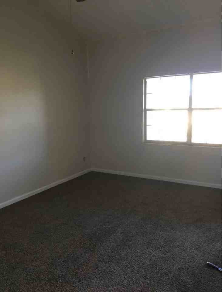 18 Greenwood Dr #18-11 - Photo 3 of 7