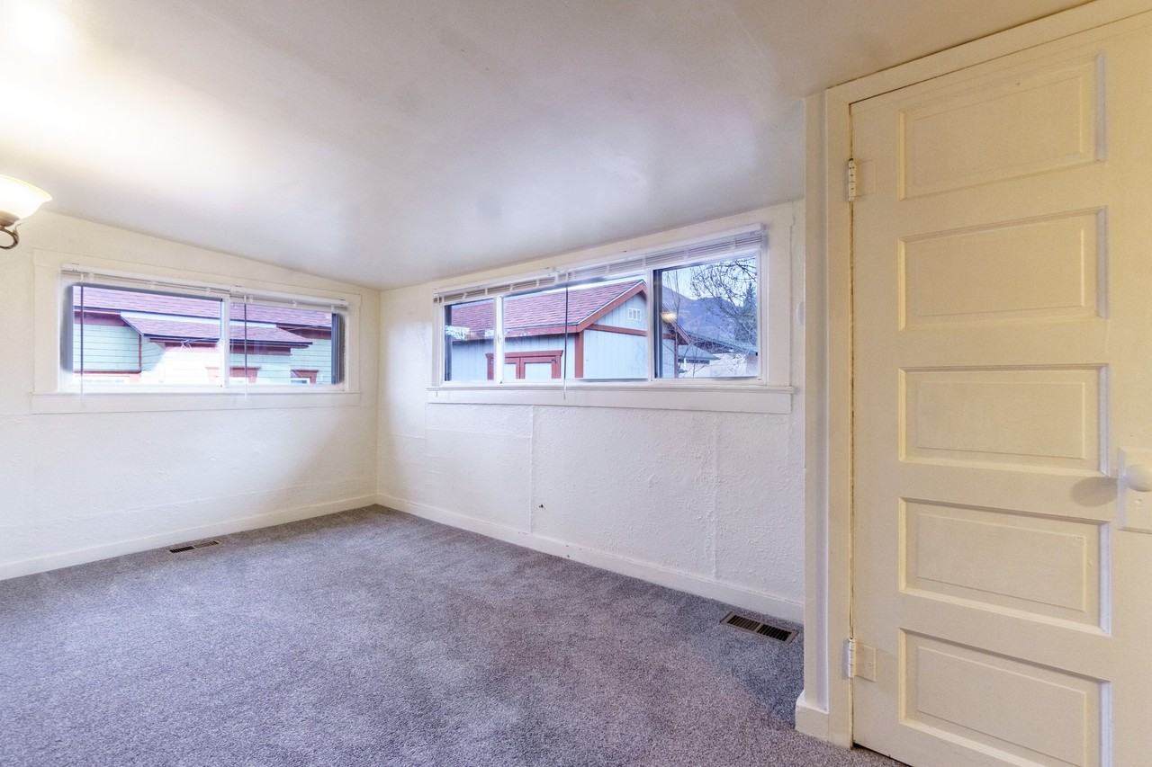 3406 1/2 W Colorado Ave - Photo 3 of 14