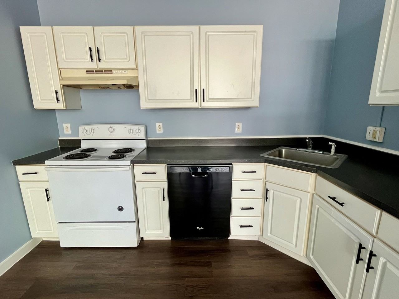 342 Main St #5 - Photo 6 of 12