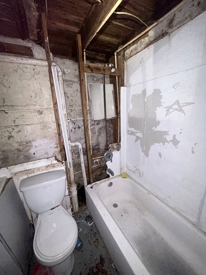 4935 Alcott Ave - Photo 3 of 16