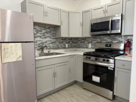 featured image of 415 S 10th St #2