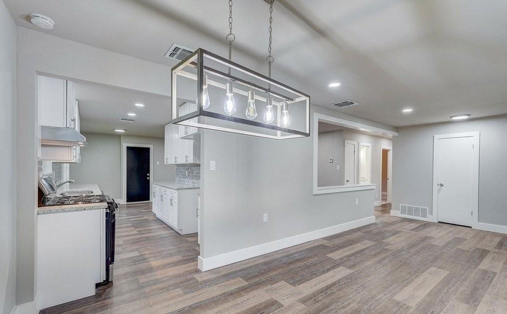 850 Timber Dr - Photo 4 of 16