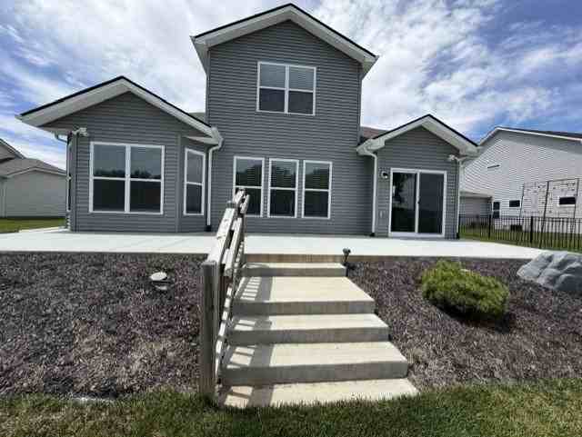 167 Ardglass St - Photo 4 of 20