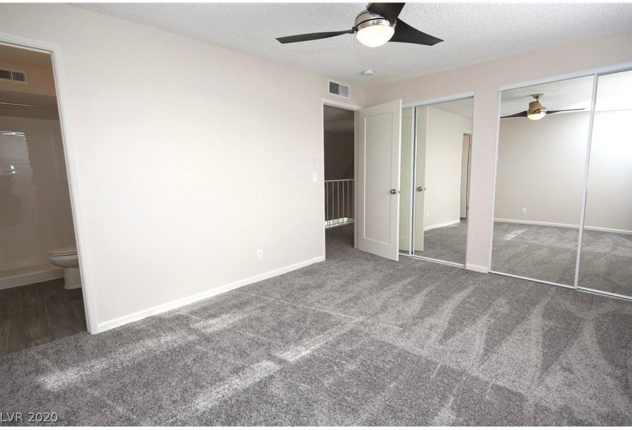 7165 Bridgeview Ave - Photo 3 of 21