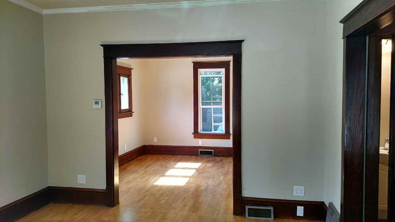 517 N Morrison St - Photo 5 of 11