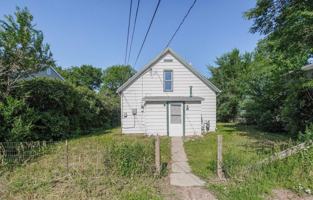 featured image of 724 Haines Ave