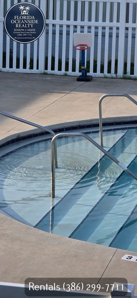 1202 Ridgewood Ave - Photo 5 of 23