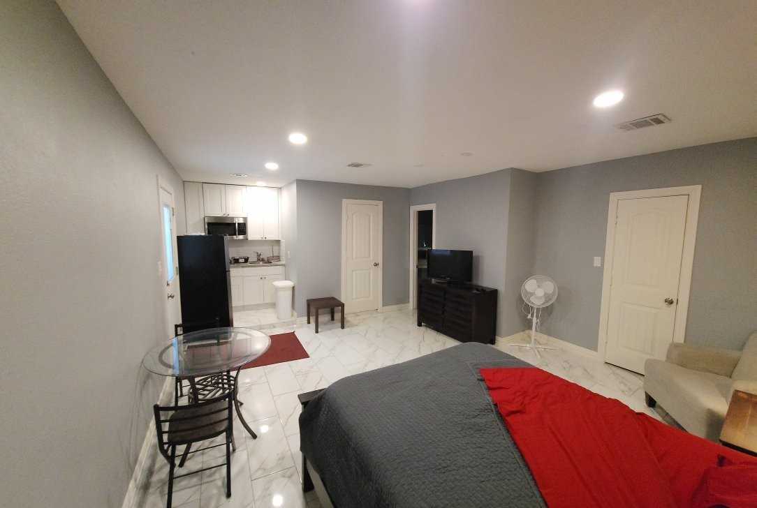 11914 Yearling Dr - Photo 2 of 9
