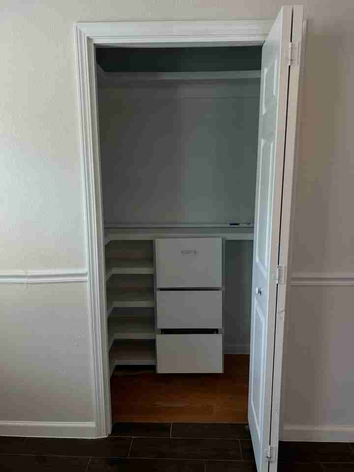 9722 Galston Ln - Photo 4 of 6
