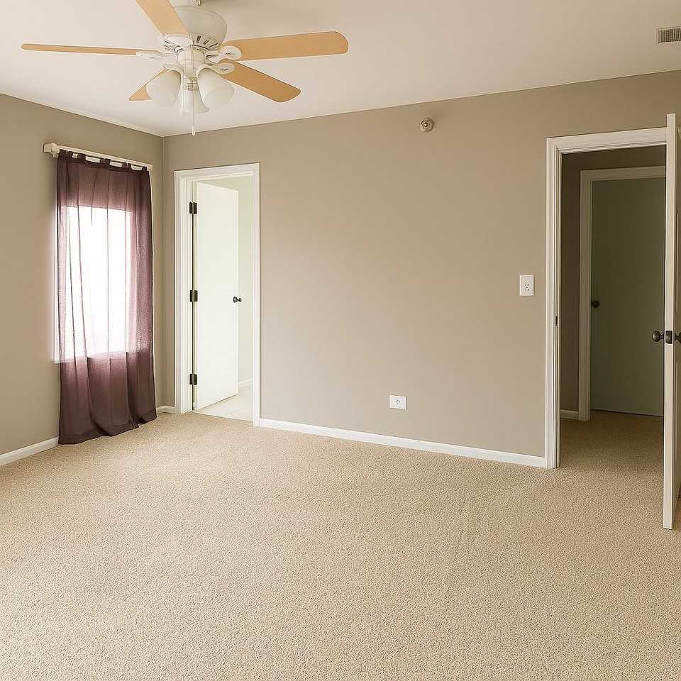 1207 Orleans Dr - Photo 5 of 9