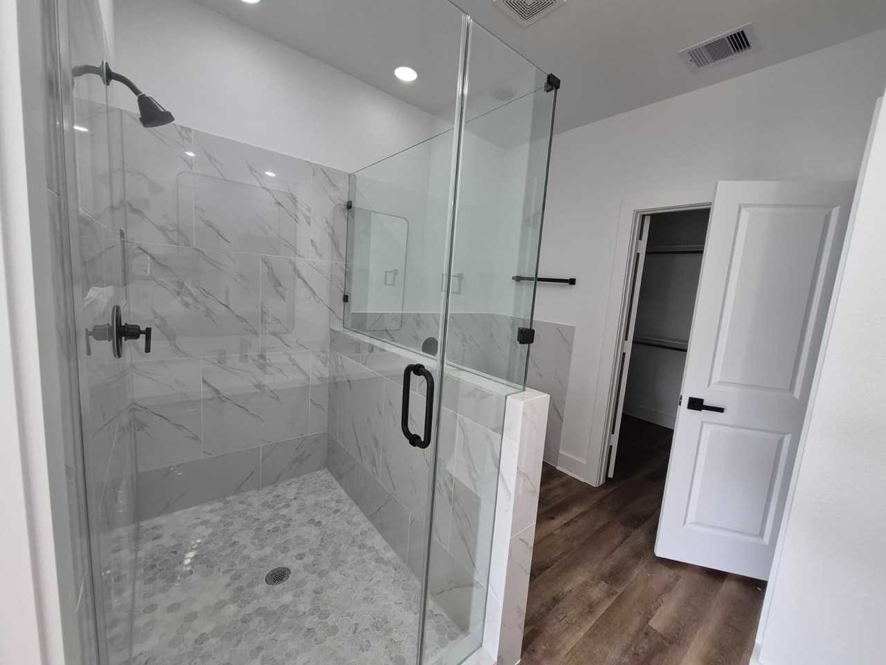 3213 S Emanuel St - Photo 6 of 20