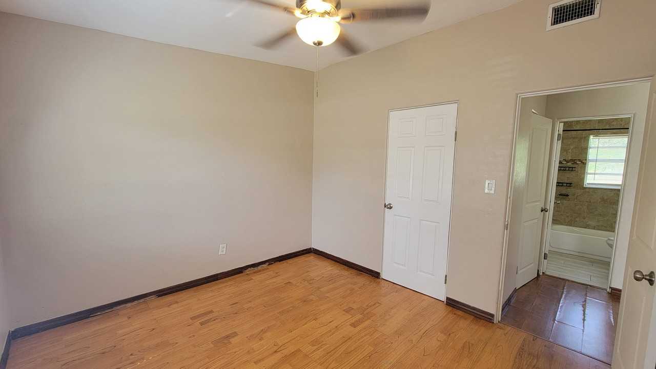 279 S 3rd St #279 - Photo 7 of 12