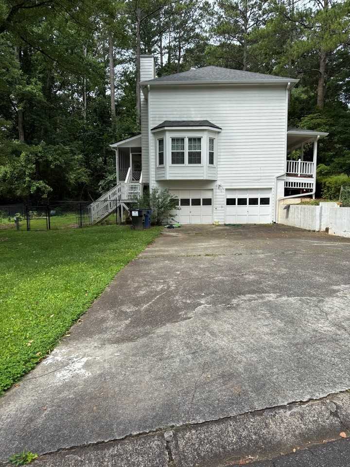 2786 Brookcliff Lndg - Photo 2 of 14