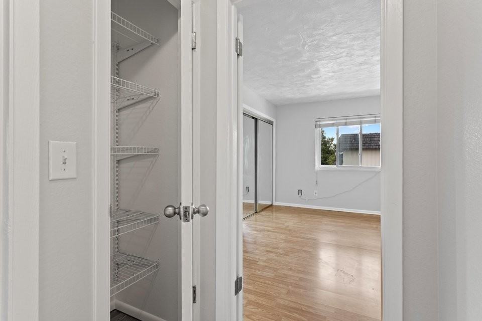 4497 Southwest - Photo 4 of 6