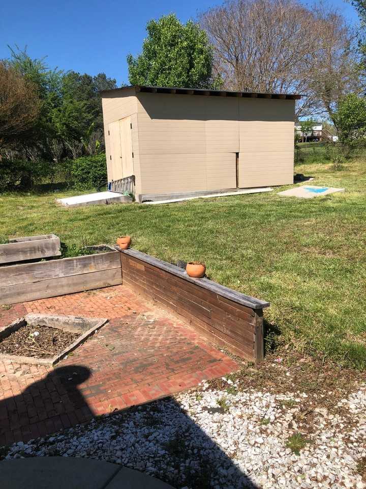 1305 Ewing Dr - Photo 6 of 25