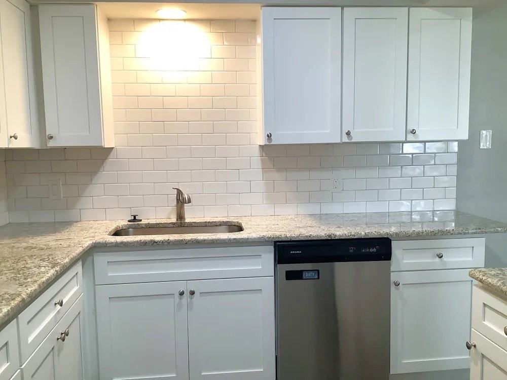 1429 Brenda Dr - Photo 3 of 6