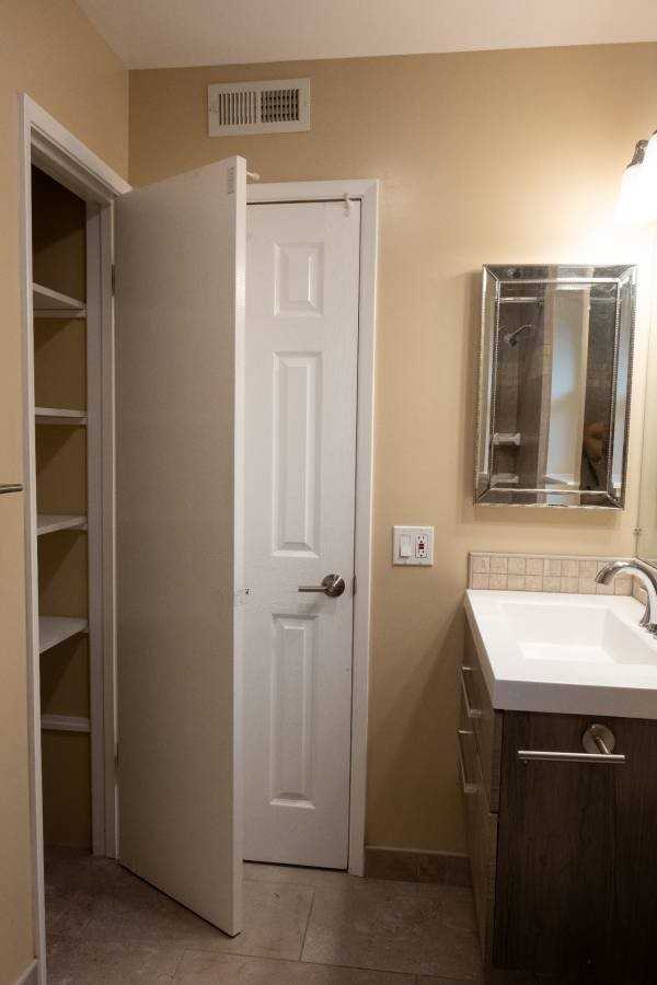 2525 Sir Francis Drake Blvd - Photo 5 of 8