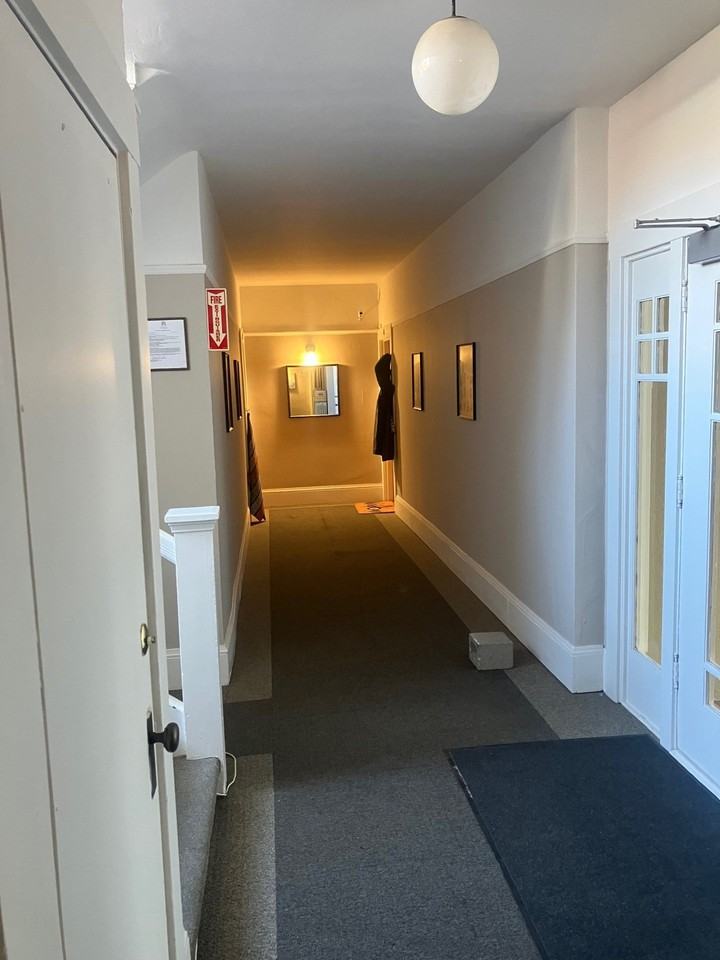 437 Euclid Ave #4 - Photo 5 of 14