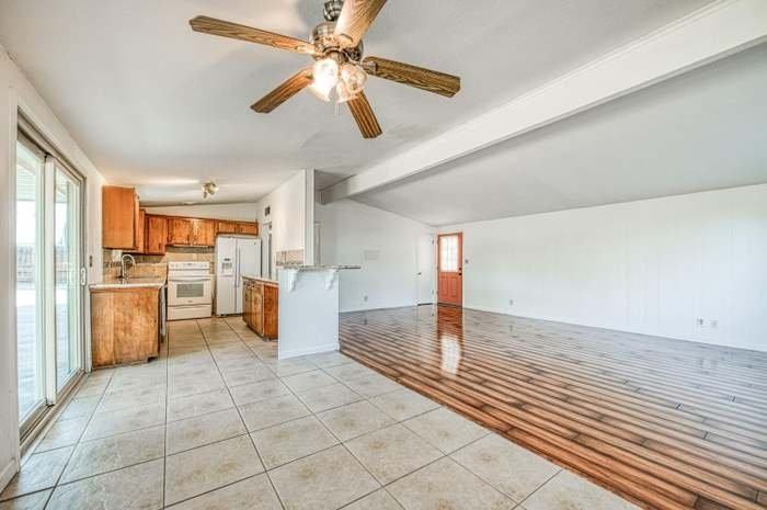 145 Rall Ave - Photo 5 of 18