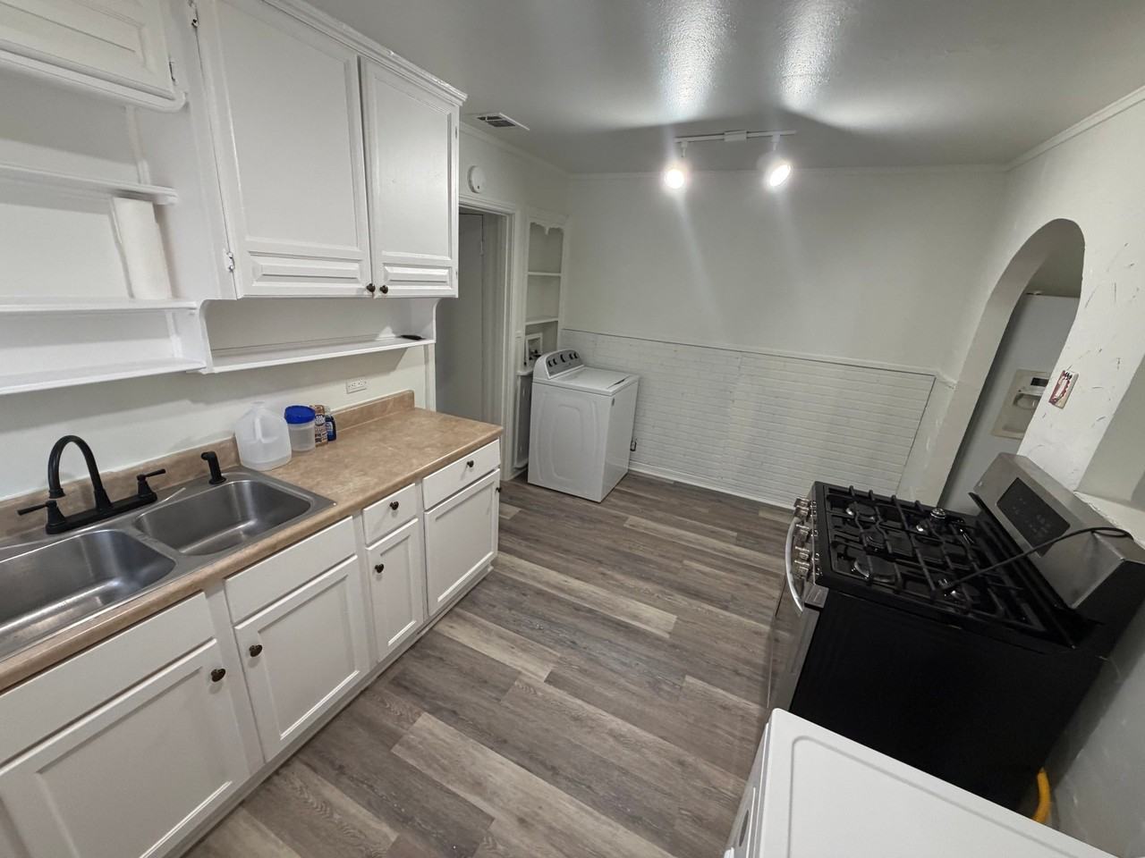1520 Glen Ave #A - Photo 6 of 18