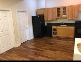 1525 W Girard Ave #2F - Photo 1 of 1