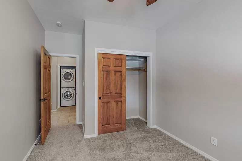 615 Benicia Ln Sw - Photo 6 of 20