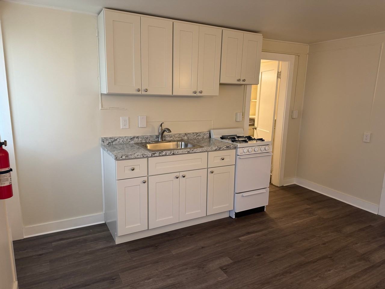 187 West St #12 - Photo 2 of 11