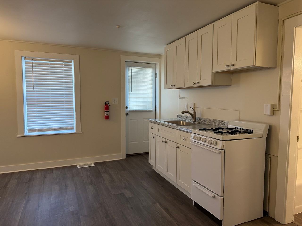 187 West St #12 - Photo 3 of 11
