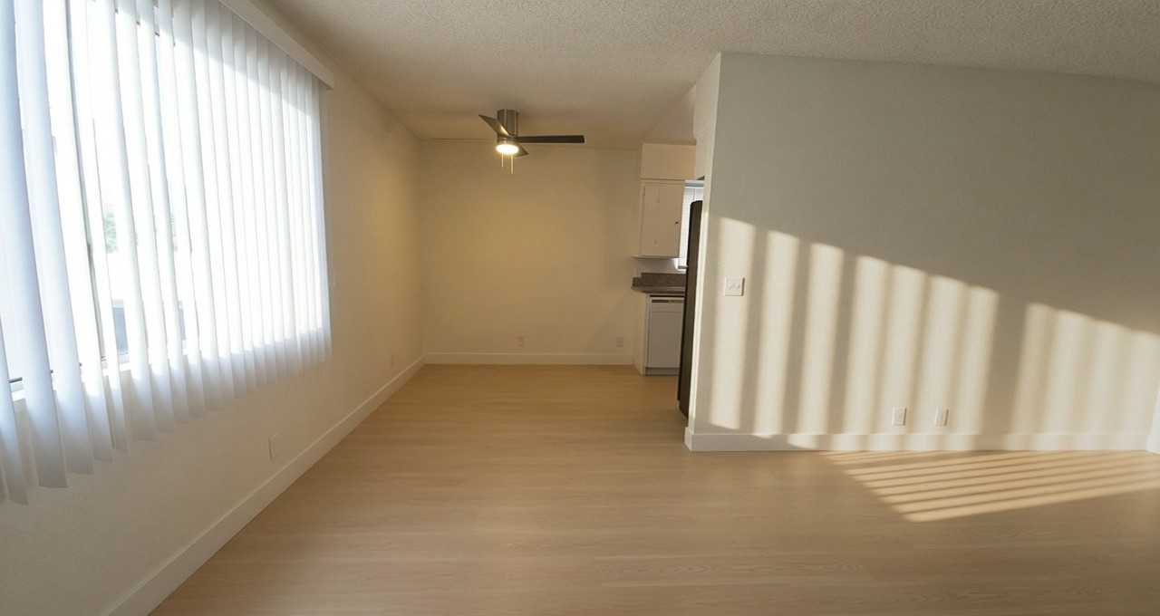 531 S Shelton St #E - Photo 2 of 13