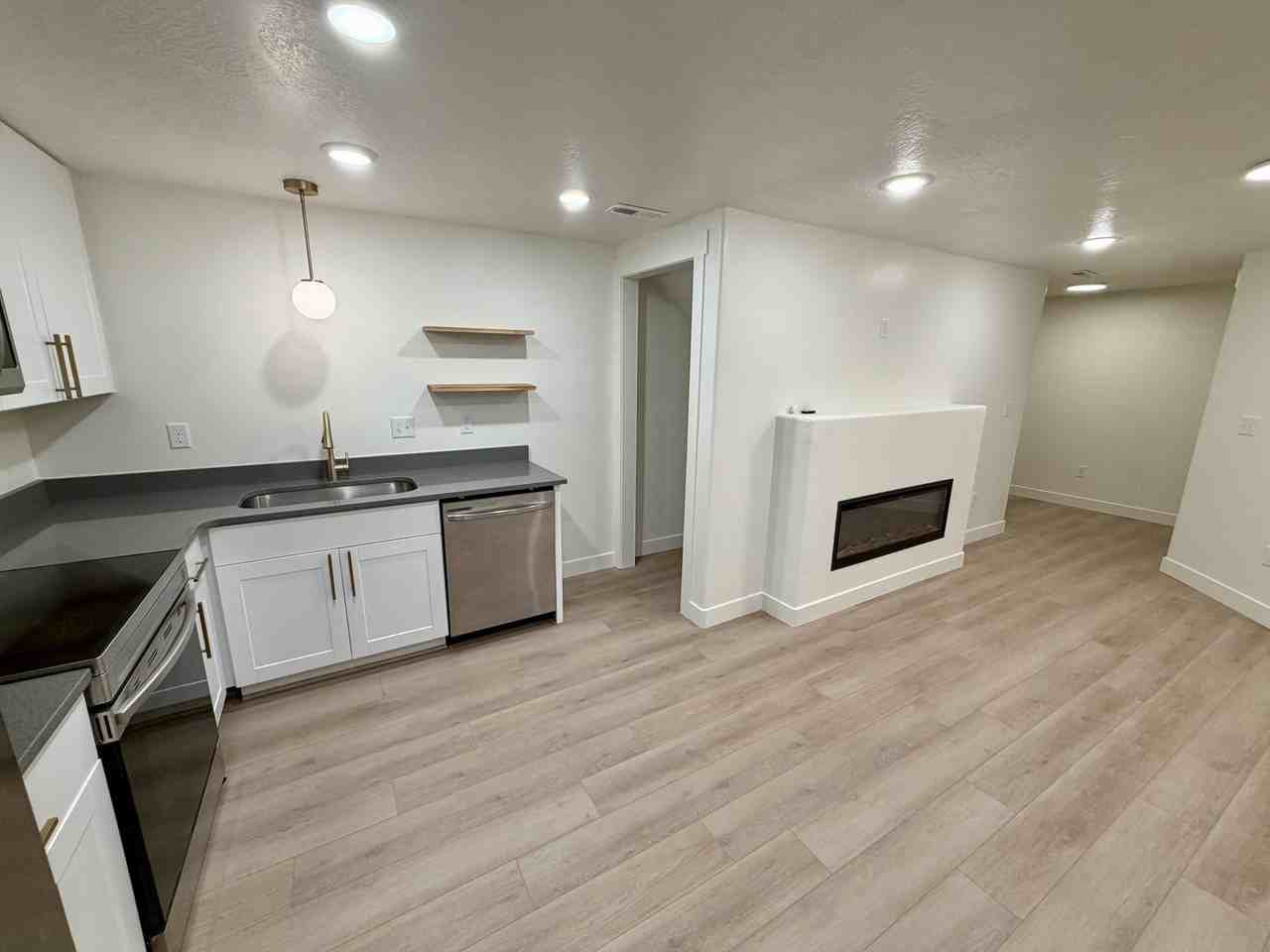4161 Wn #BS - Photo 3 of 10