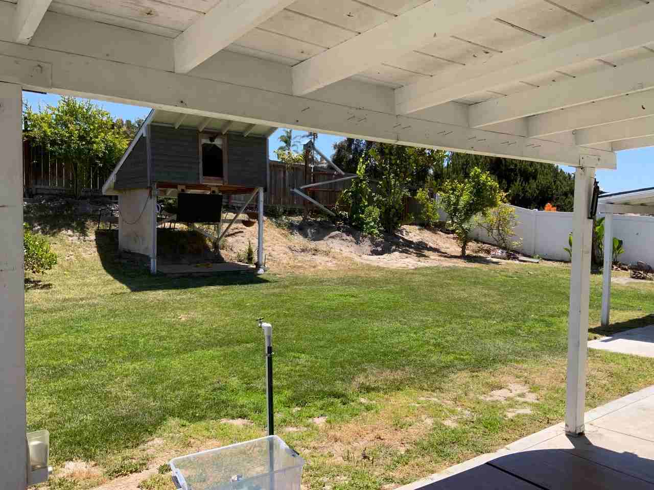 542 Trailridge Dr - Photo 4 of 8