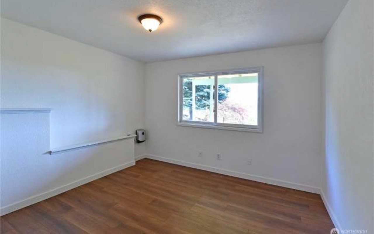 3829 90th Ave E - Photo 6 of 15