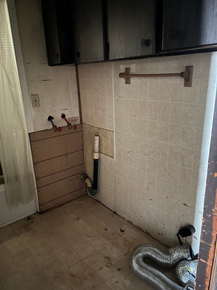 1130 Monte Cir #14 - Photo 7 of 10