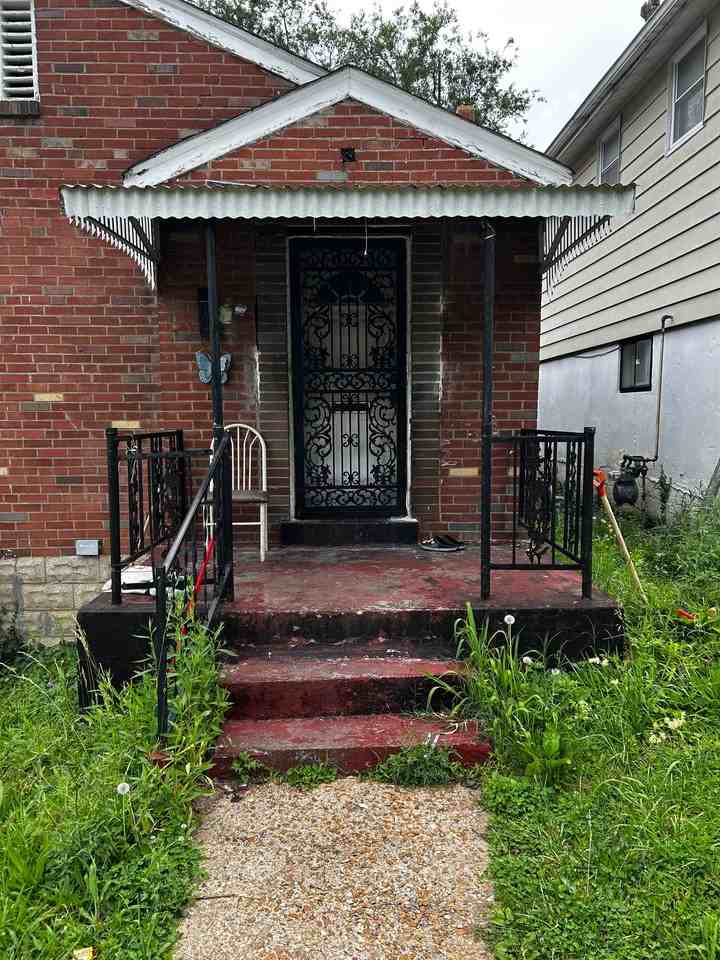 3742 Melba Pl - Photo 4 of 15