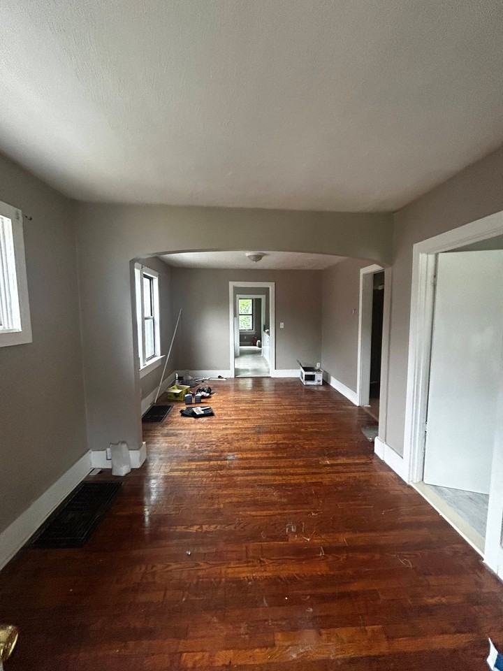 2519 Crescent Ave - Photo 5 of 20