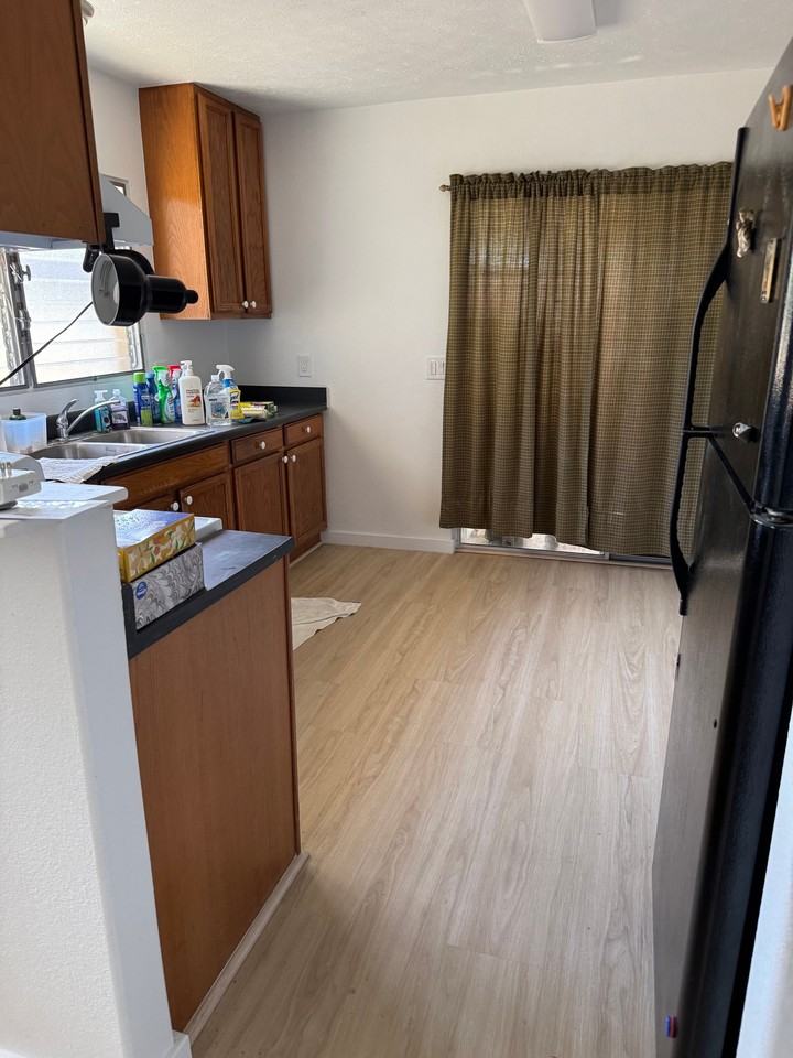 816 Mokauea St - Photo 2 of 20