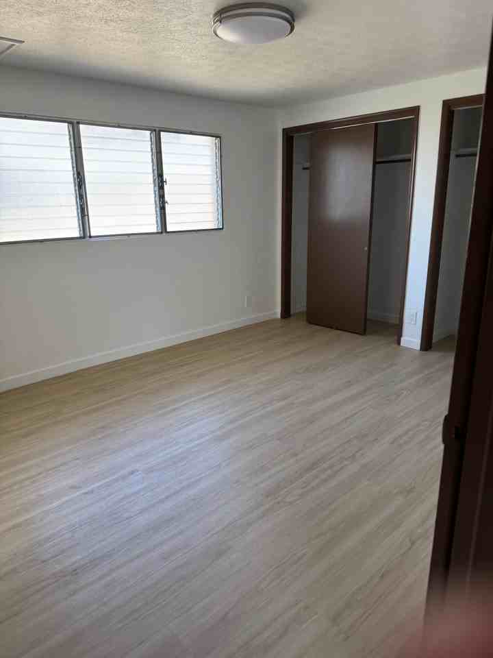 816 Mokauea St - Photo 3 of 20